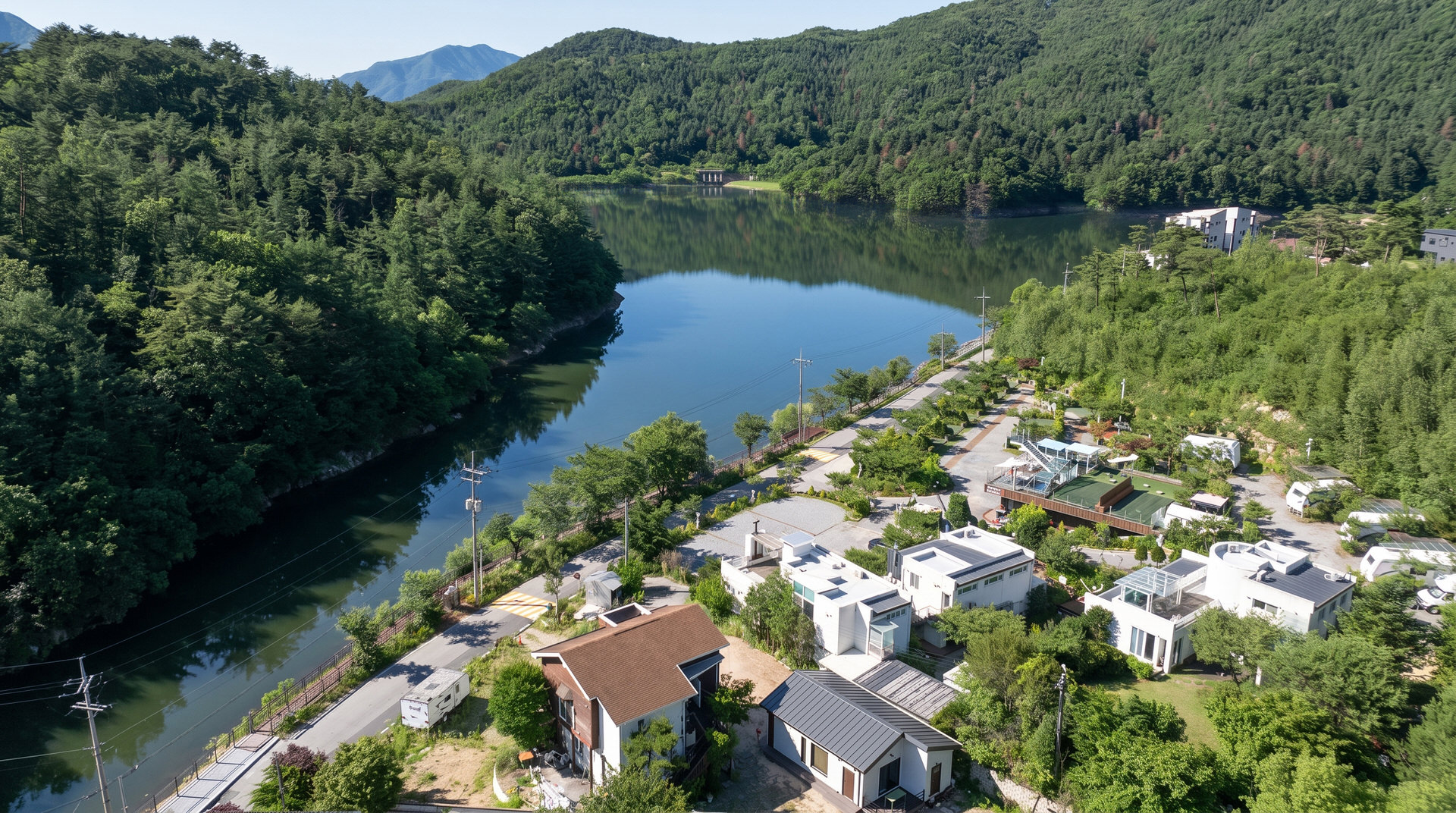 https://yaimg.yanolja.com/v5/2026/07/15/06/6a572675e8d0a2.85816266.jpg
