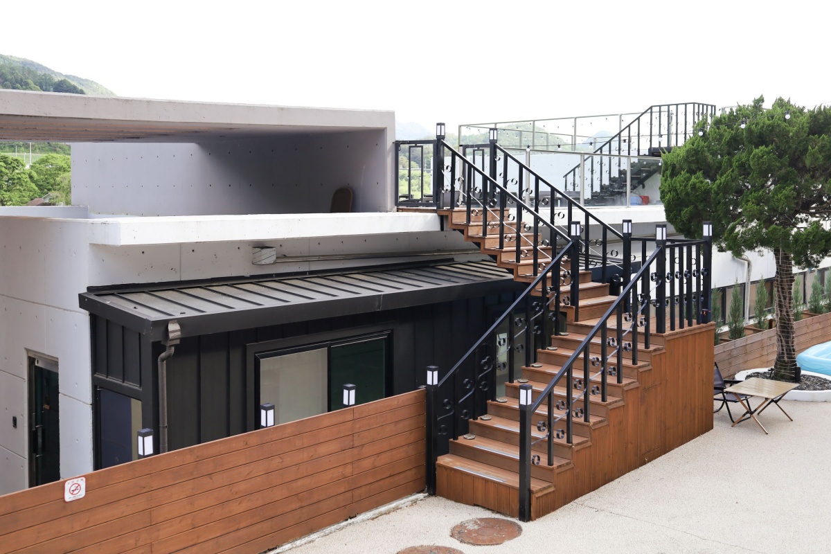https://yaimg.yanolja.com/v5/2026/07/16/08/6a58953aac84a8.42196022.jpg
