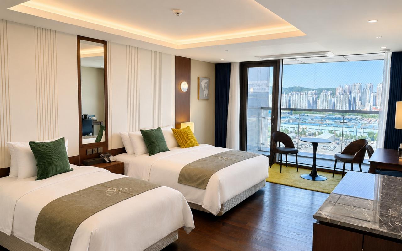 Western Palace Hotel