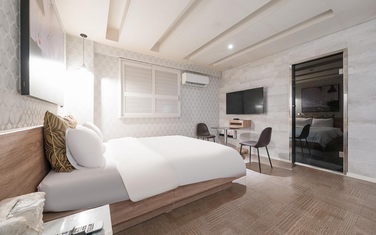 Gwangju Namhangang Motel 사진 1
