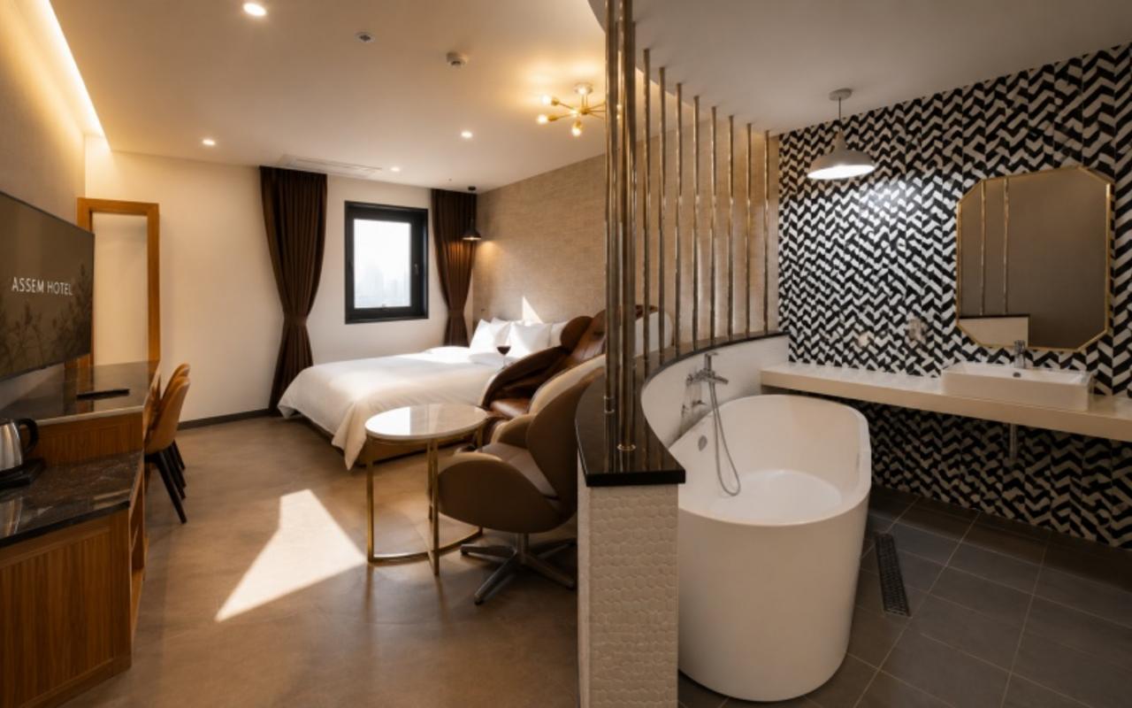 金浦 HOTEL ASSEM - 2026最新情報、お得な宿泊料金 | NOL World