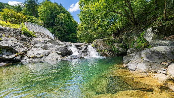 https://yaimg.yanolja.com/v5/2026/07/27/01/6a66af15577bc7.89458355.jpg