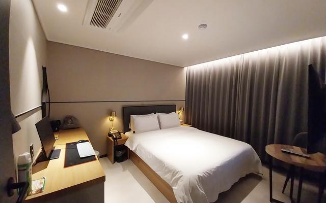 부산 재송동 비 스토리