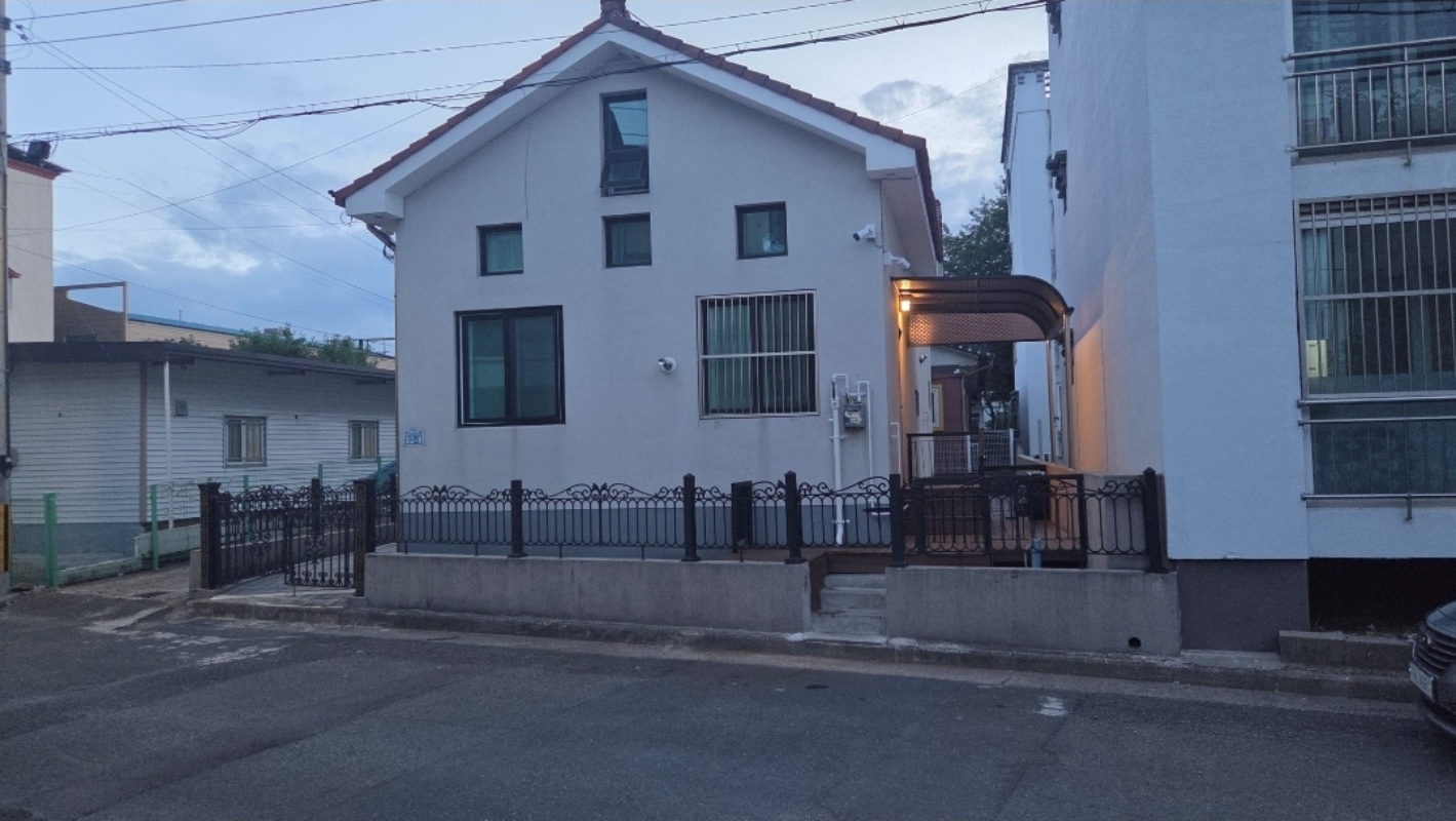 https://yaimg.yanolja.com/v5/2026/07/28/01/6a6806d7a02350.98828774.jpg