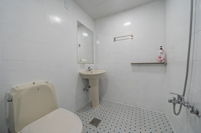 https://yaimg.yanolja.com/v5/2026/07/30/05/6a6adab4cdd785.81517459.jpg