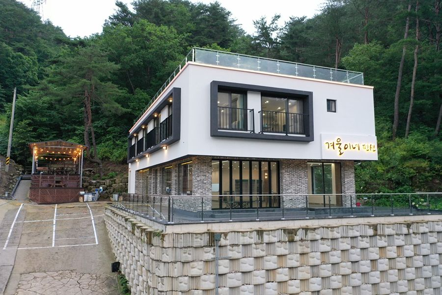 https://yaimg.yanolja.com/v5/2026/08/11/02/6a7a8bbd574249.42363404.jpg