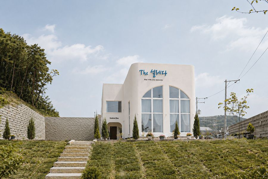 https://yaimg.yanolja.com/v5/2026/08/11/02/6a7a8d8eec1b99.18374381.jpg