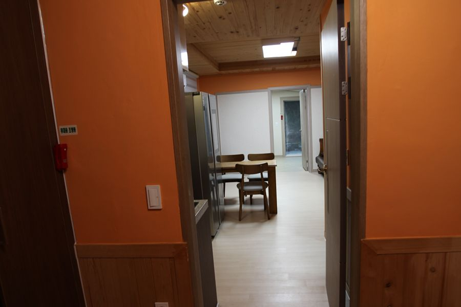 https://yaimg.yanolja.com/v5/2026/09/15/01/6aa8a3e8371c41.72226066.jpg