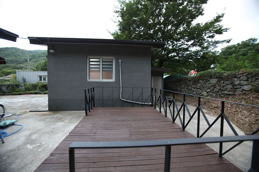 https://yaimg.yanolja.com/v5/2026/09/15/01/6aa8a3f4bbd473.93580865.jpg