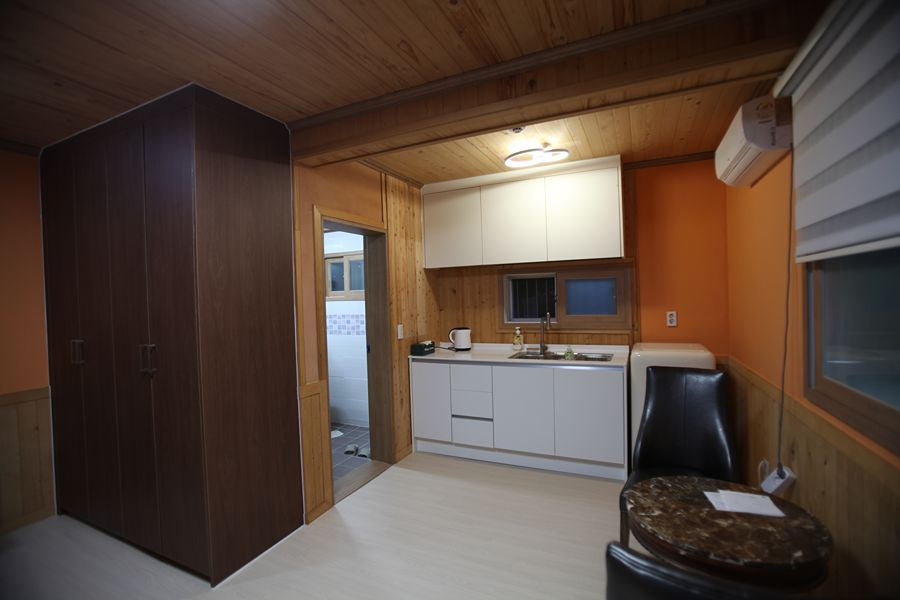 https://yaimg.yanolja.com/v5/2026/09/15/01/6aa8a3f4bf3db3.23678854.jpg