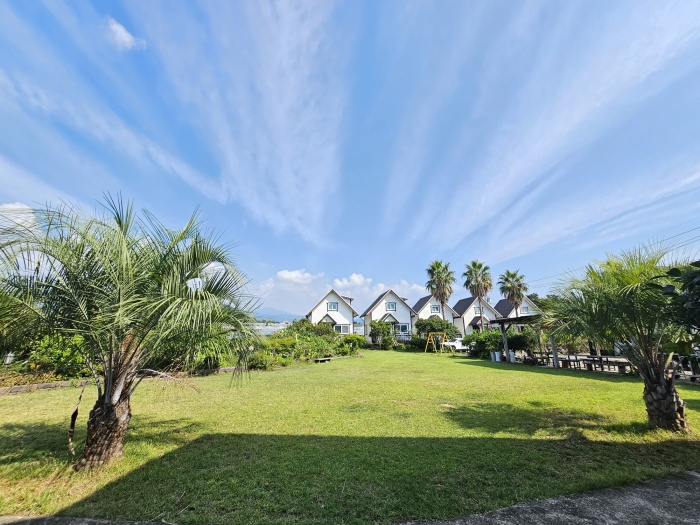 https://yaimg.yanolja.com/v5/2026/09/18/02/6aaca1d9c9e027.63607909.jpg
