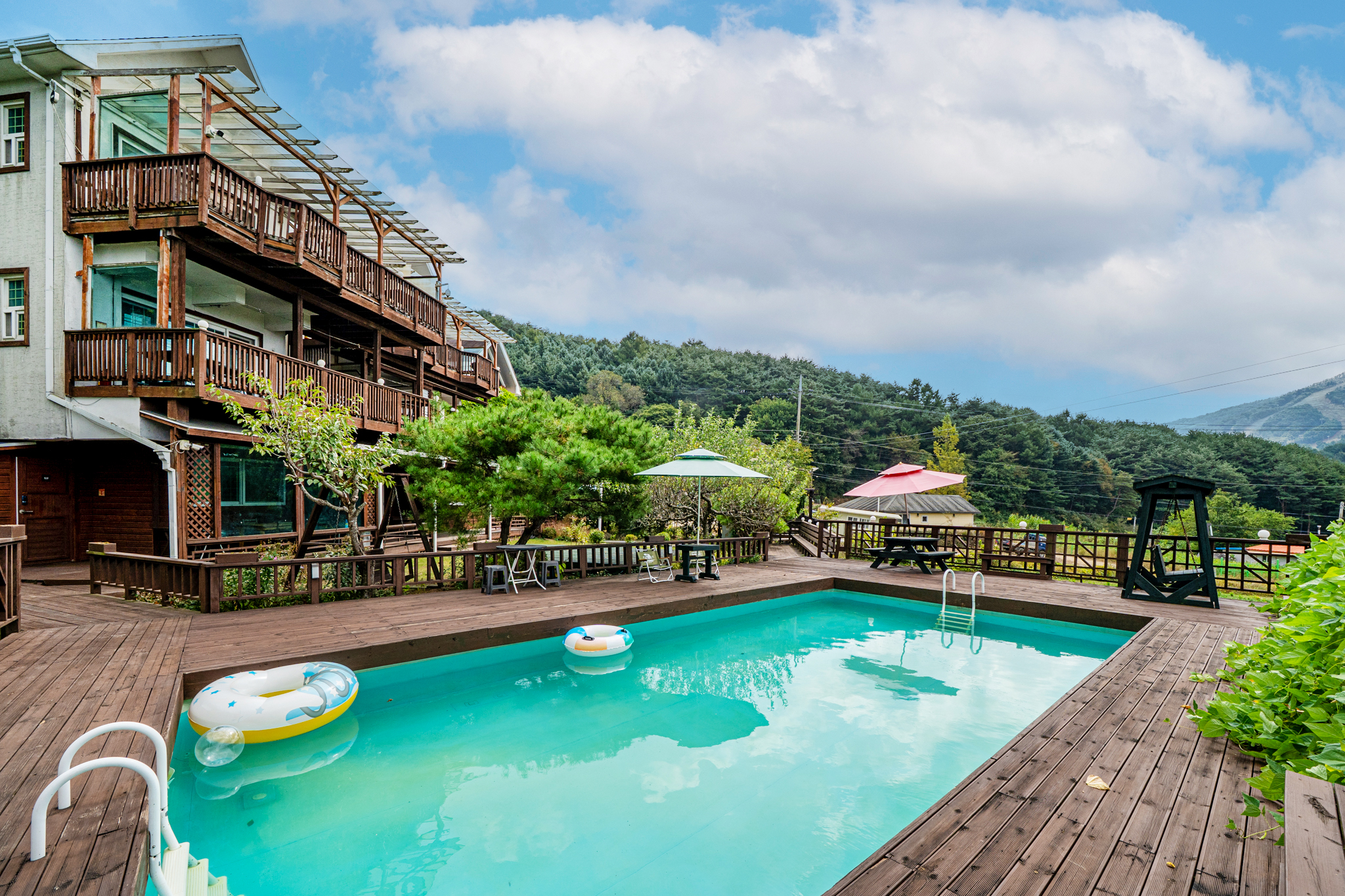 https://yaimg.yanolja.com/v5/2026/10/07/01/6ac59a596b22e4.59059429.jpg